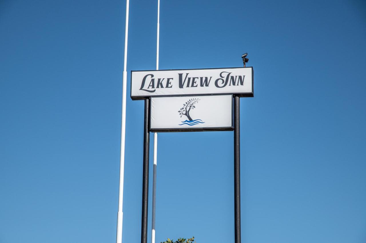 Lake View Inn Granbury Bagian luar foto