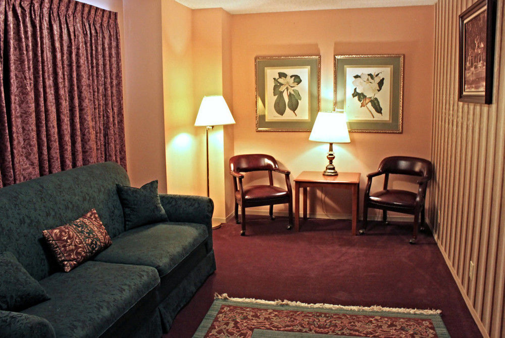 Lake View Inn Granbury Bagian luar foto